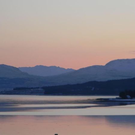 Dunmara: Self Catering Cottage On The Isle Of Skye Broadford  Exterior photo
